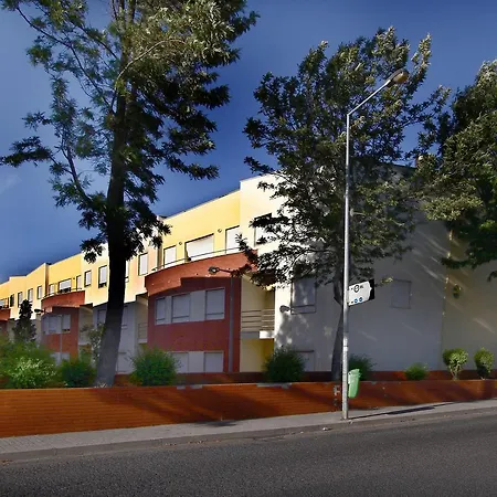 Apartamento Bisengototo * Loures