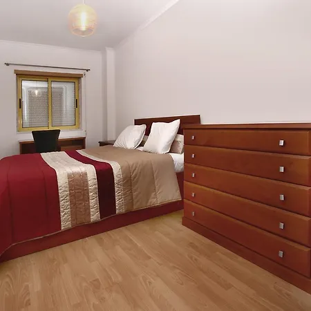 Apartamento Bisengototo Apartment Loures